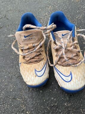 Nike youth cleats